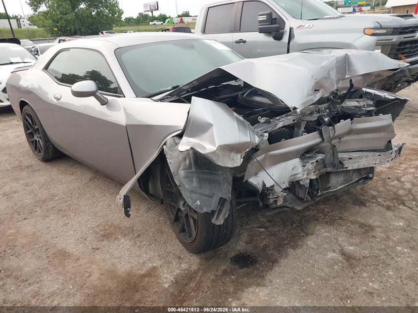 2016 DODGE CHALLENGER 392 HEMI SCAT PACK SHAKER | 2C3CDZFJ2GH338547 | UPCARS