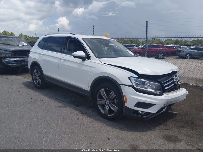 2020 VOLKSWAGEN TIGUAN 2.0T SE/2.0T SE R-LINE BLACK/2.0T SEL | 3VV3B7AX2LM021009 | UPCARS