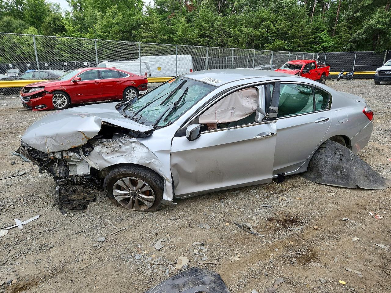 2013 HONDA ACCORD LX | 1HGCR2F39DA258888 | UPCARS