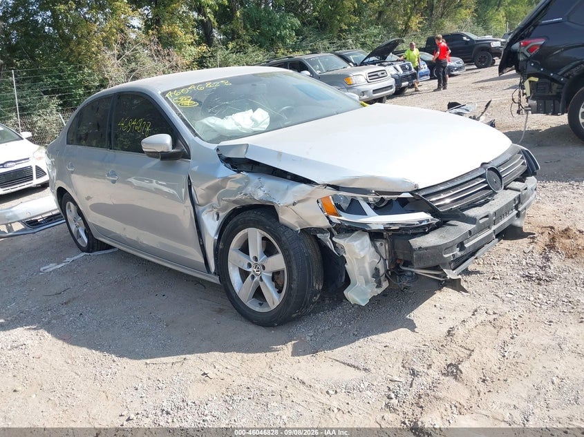 2013 VOLKSWAGEN JETTA 2.0L TDI | 3VWLL7AJ0DM291765 | UPCARS