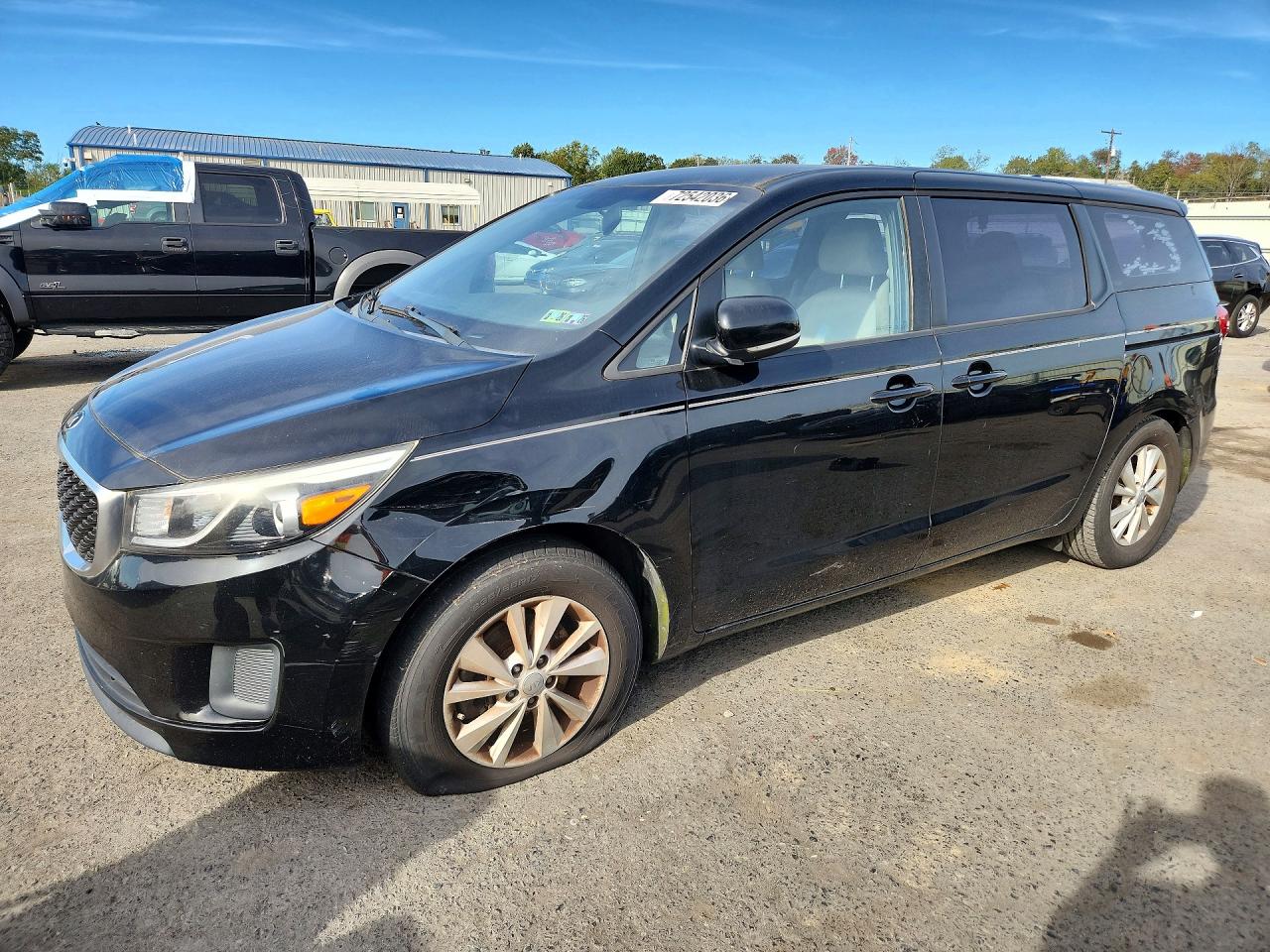 2015 KIA SEDONA L | KNDMA5C12F6053725 | UPCARS