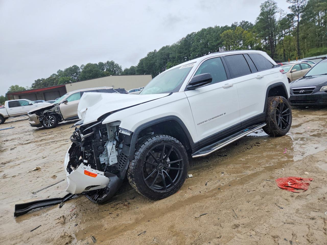 2024 JEEP CHEROKEE LAREDO | 1C4RJHAG6RC250384 | UPCARS