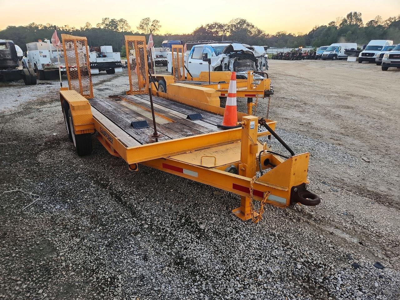 2020 LUCON UNKNOWN 5T142BW-HDP EQUIPMENT TRAILER | 7JEPU142XLG000395 | UPCARS