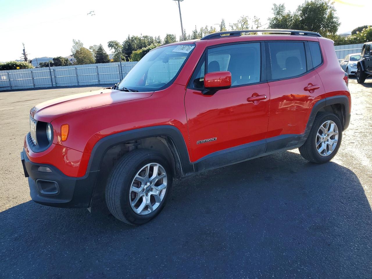 2015 JEEP RENEGADE LATITUDE | ZACCJBBT2FPB45475 | UPCARS