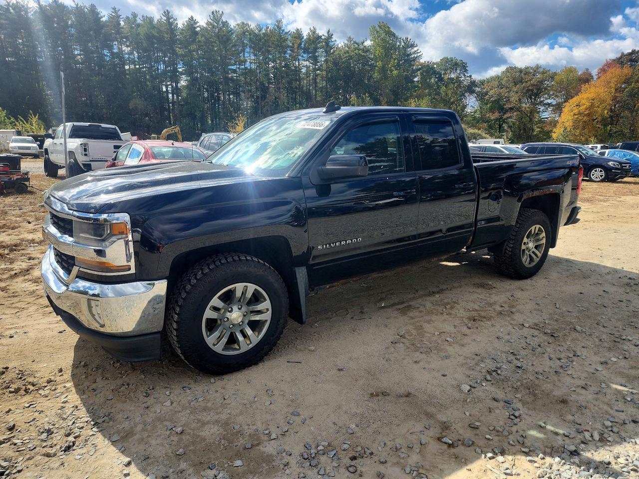 2016 CHEVROLET SILVERADO K1500 LT | 1GCVKREC9GZ200680 | UPCARS