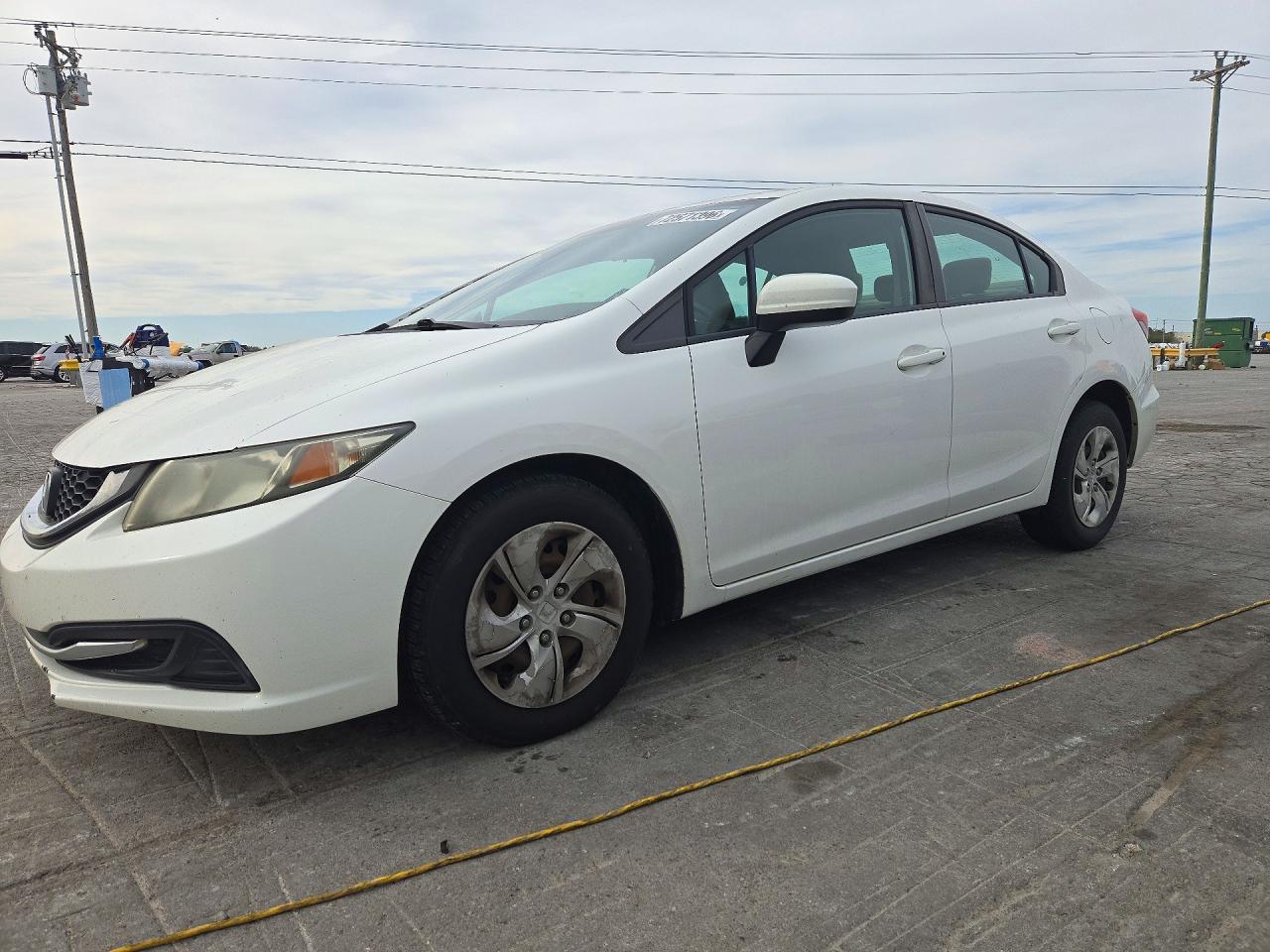 2015 HONDA CIVIC LX | 19XFB2F57FE065804 | UPCARS