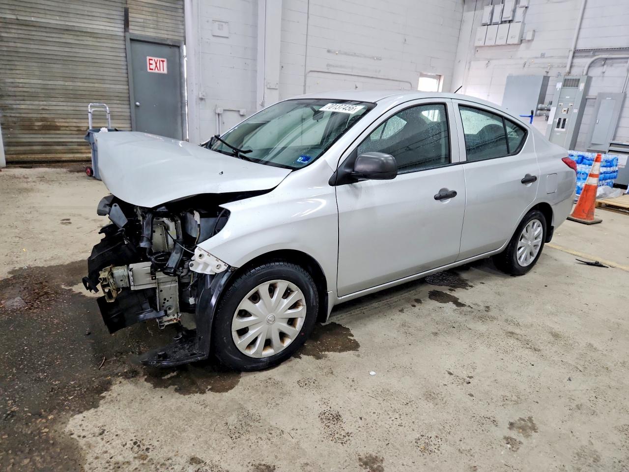 2013 NISSAN VERSA 1.6 S | 3N1CN7AP1DL886408 | UPCARS