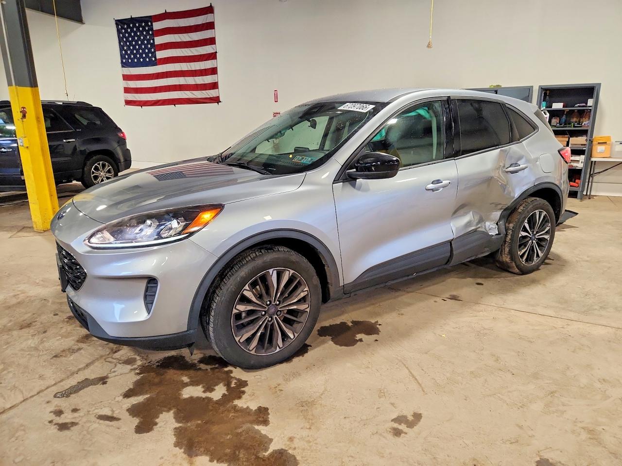 2022 FORD ESCAPE SE | 1FMCU9G64NUB37471 | UPCARS