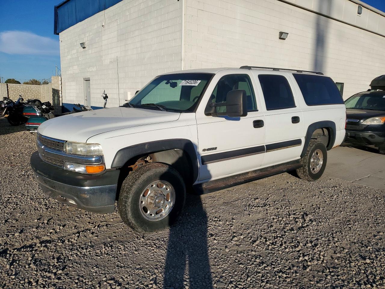 2002 CHEVROLET SUBURBAN K2500 | 3GNGK26G02G279724 | UPCARS