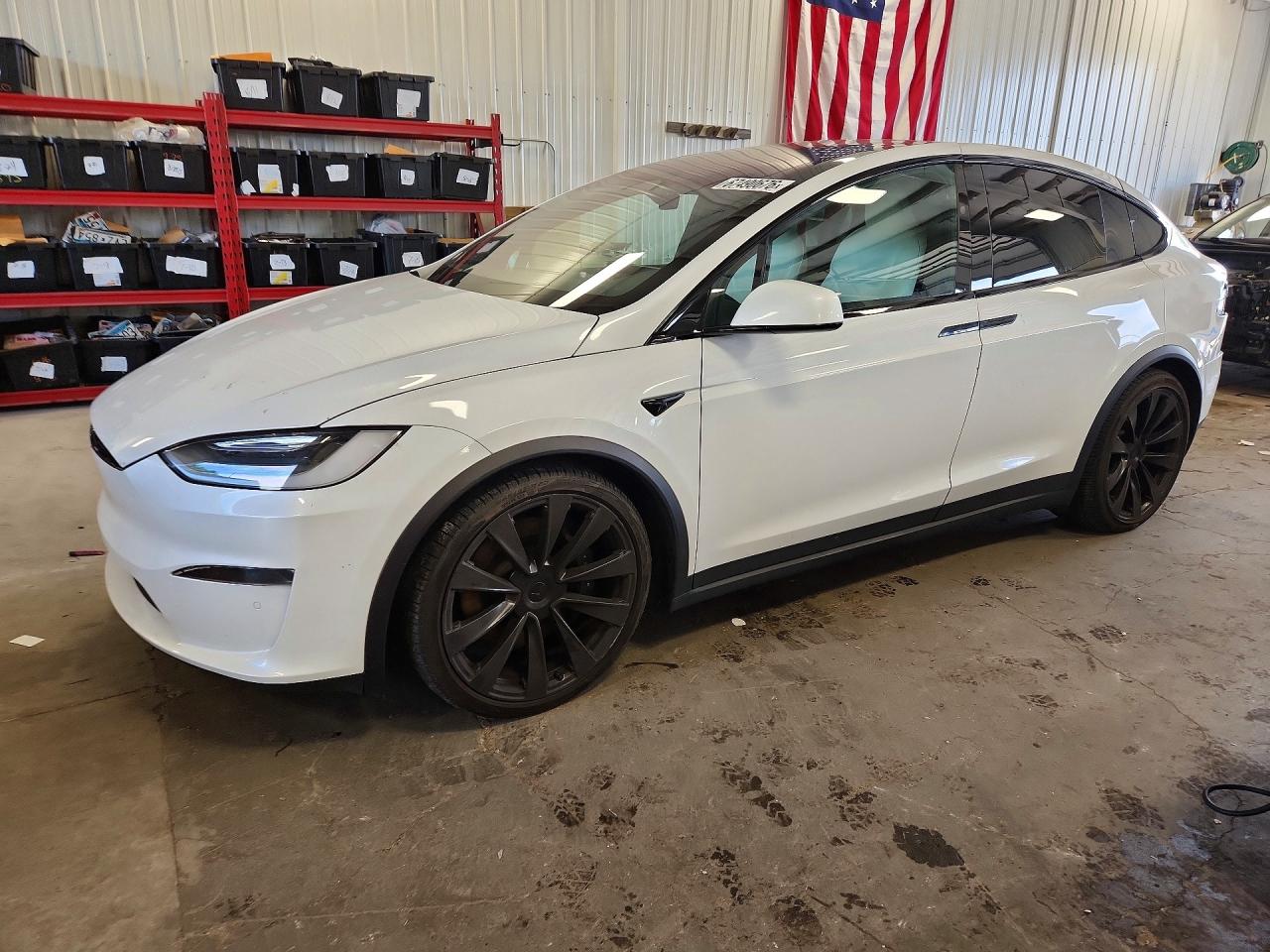 2022 TESLA MODEL X | 7SAXCBE51NF356992 | UPCARS