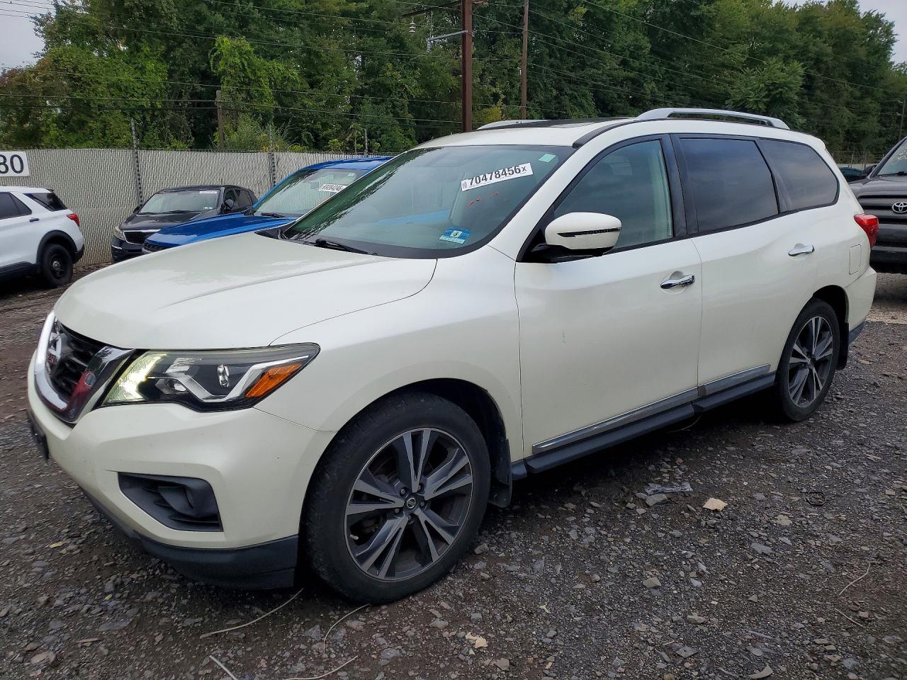 2018 NISSAN PATHFINDER PLATINUM | 5N1DR2MM8JC626164 | UPCARS