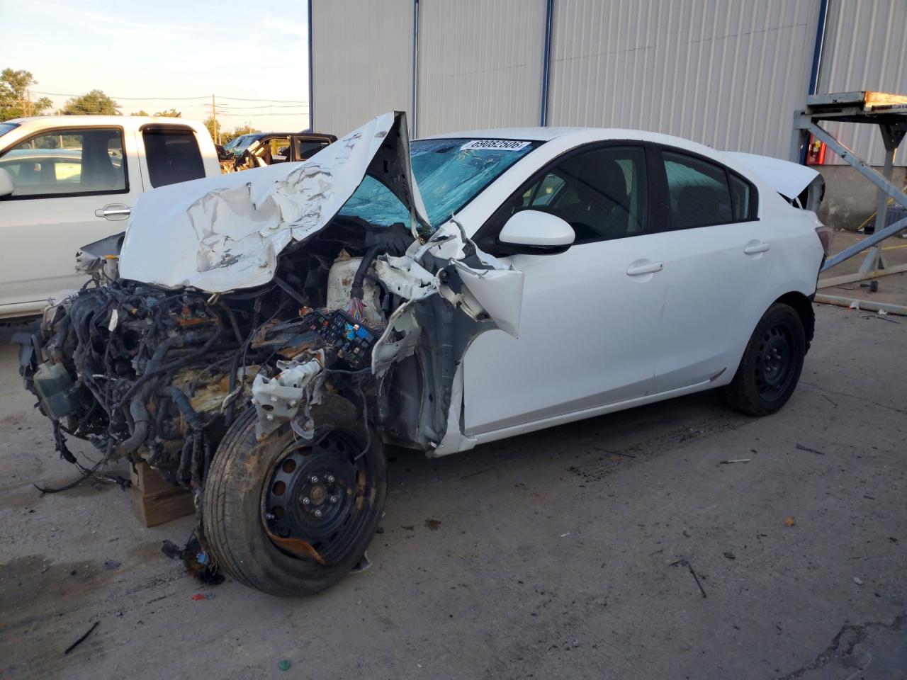 2011 MAZDA 3 I | JM1BL1UF4B1393146 | UPCARS