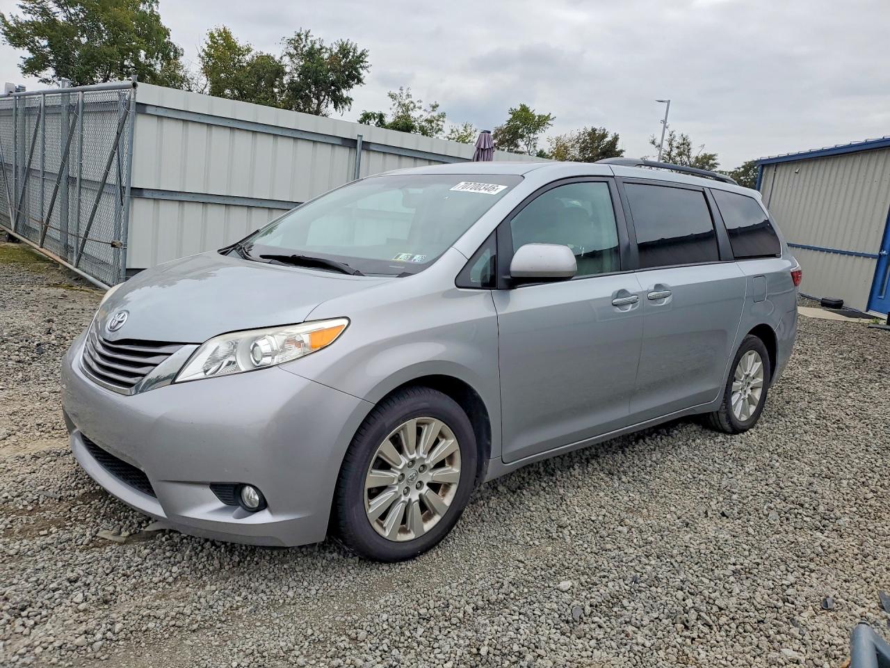2015 TOYOTA SIENNA XLE 7-PASSENGER | 5TDDK3DC9FS108883 | UPCARS
