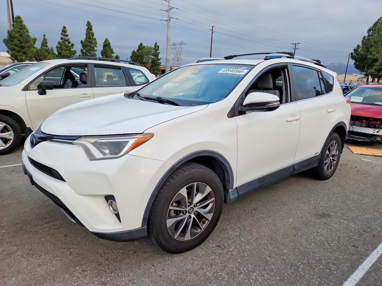 2017 TOYOTA RAV4 XLE | JTMRJREV9HD091450 | UPCARS