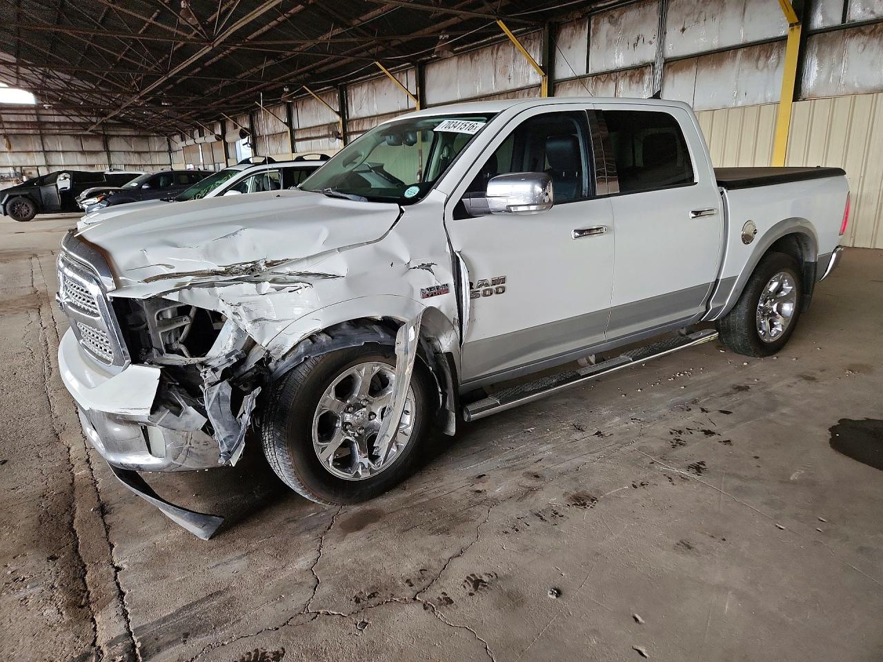 2015 RAM 1500 LARAMIE | 1C6RR7NT0FS557813 | UPCARS