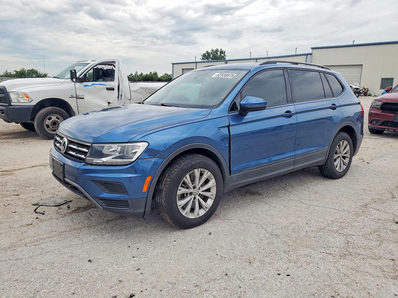 2019 VOLKSWAGEN TIGUAN S | 3VV1B7AX2KM171451 | UPCARS
