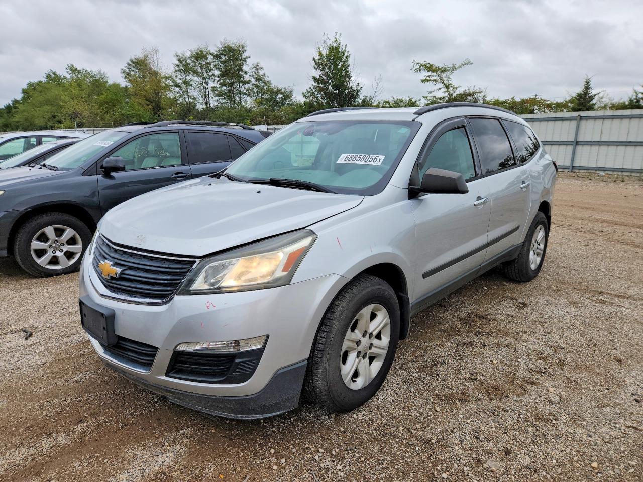 2017 CHEVROLET TRAVERSE LS | 1GNKRFED0HJ157036 | UPCARS