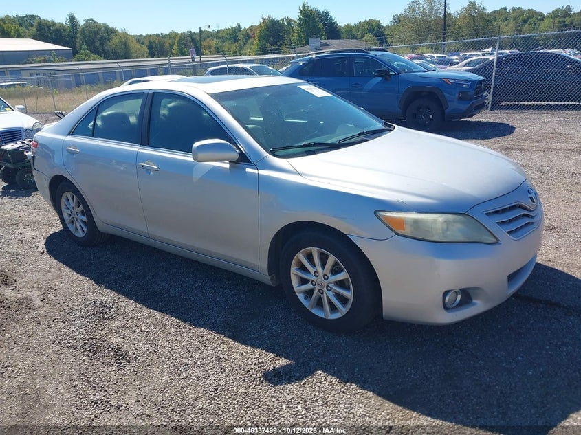 2011 TOYOTA CAMRY XLE | 4T1BF3EK7BU192608 | UPCARS
