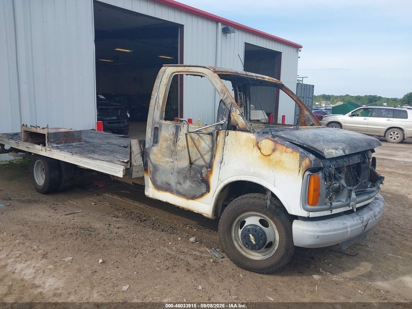 2002 CHEVROLET EXPRESS COMM CUTAWAY | 1GBHG31R621104975 | UPCARS