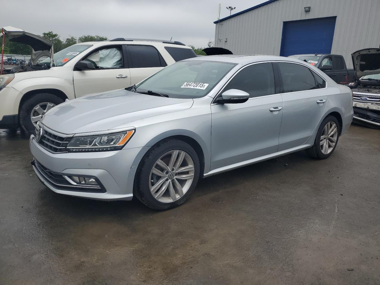 2018 VOLKSWAGEN PASSAT SE | 1VWBA7A35JC043592 | UPCARS