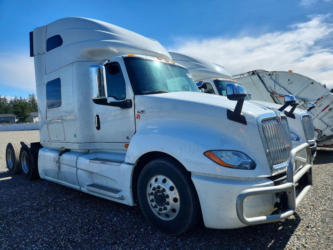 2019 INTERNATIONAL ALL OTHER SEMI TRUCK | 3HSDZAPR1KN114091 | UPCARS