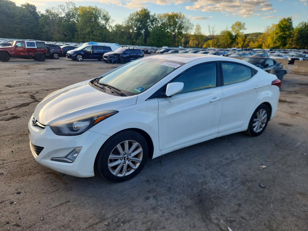 2015 HYUNDAI ELANTRA SE | 5NPDH4AE2FH595571 | UPCARS