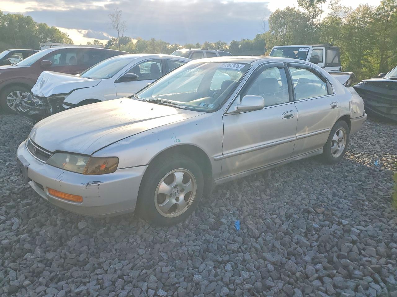 1997 HONDA ACCORD SE | 1HGCD5600VA049286 | UPCARS