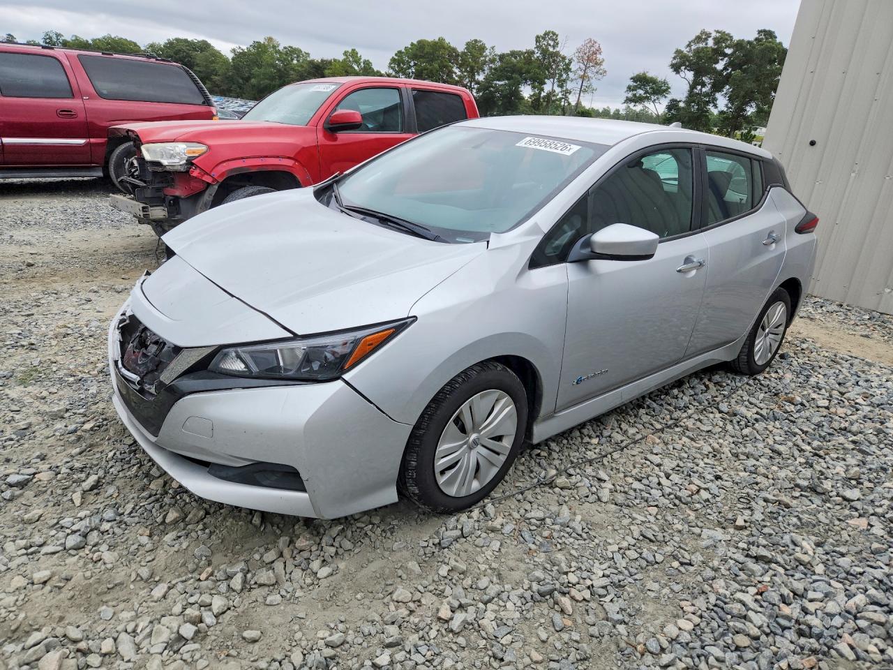 2018 NISSAN LEAF S | 1N4AZ1CP3JC308231 | UPCARS