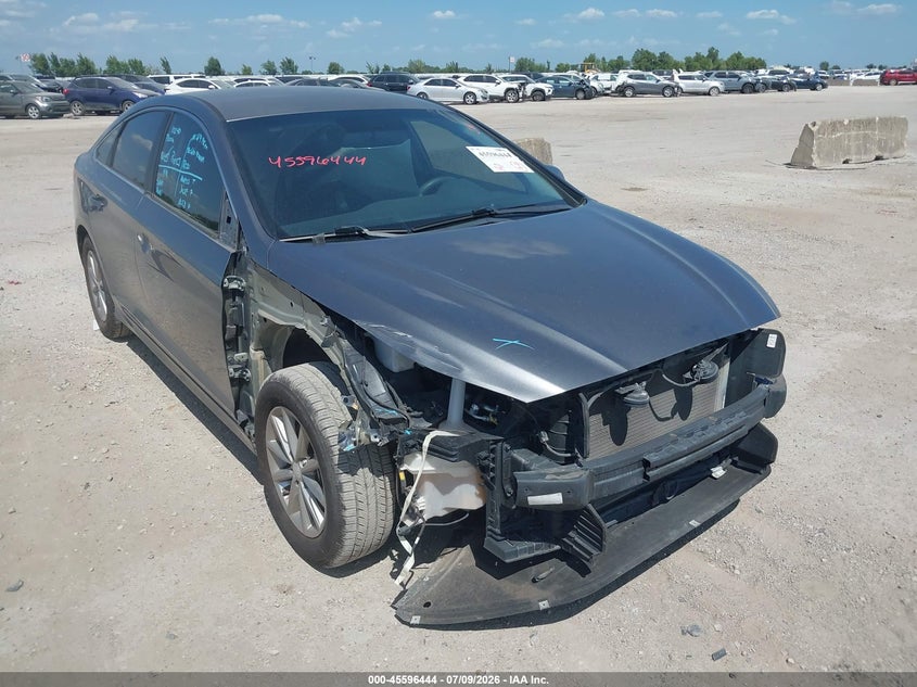 2019 HYUNDAI SONATA SE | 5NPE24AF2KH743940 | UPCARS