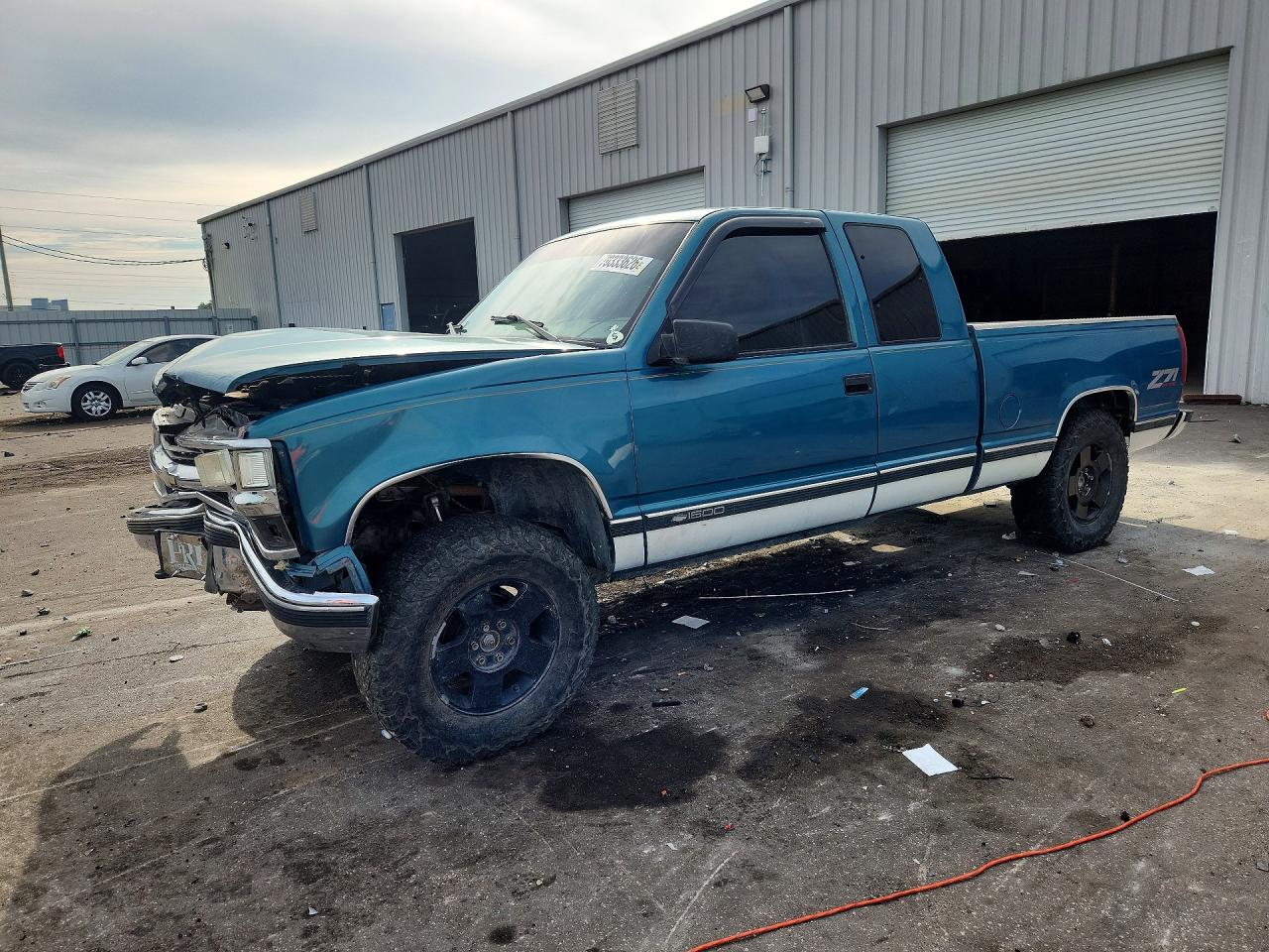 1998 CHEVROLET GMT K1500 | 2GCEK19R3W1206899 | UPCARS