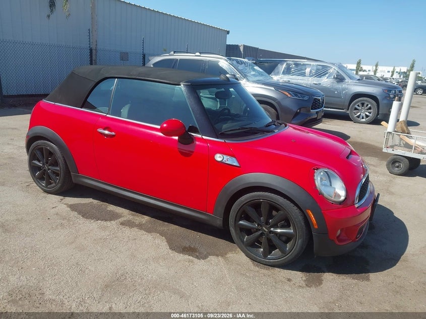 2011 MINI COOPER S | WMWZP3C57BTX82890 | UPCARS