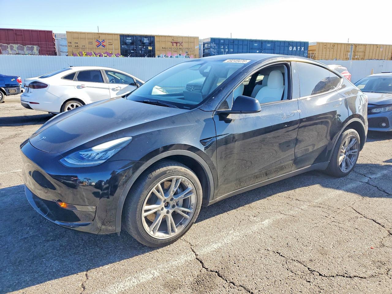 2023 TESLA MODEL Y | 7SAYGDEE1PA146512 | UPCARS