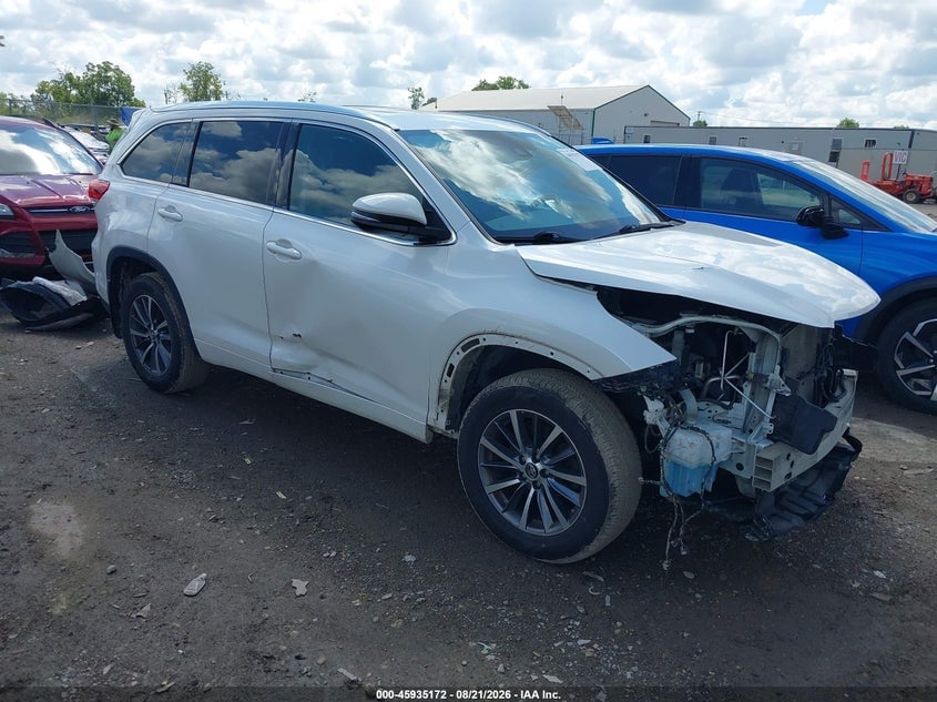 2018 TOYOTA HIGHLANDER XLE | 5TDKZRFH5JS270226 | UPCARS