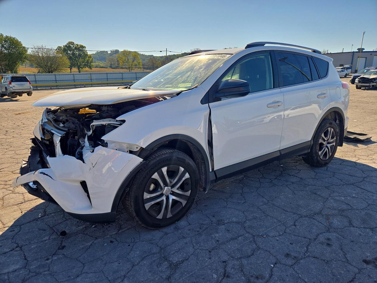 2017 TOYOTA RAV4 LE | JTMBFREV5HJ127400 | UPCARS