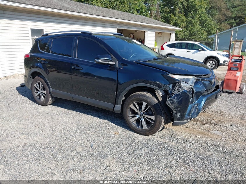 2018 TOYOTA RAV4 XLE | JTMRFREV7JJ257277 | UPCARS