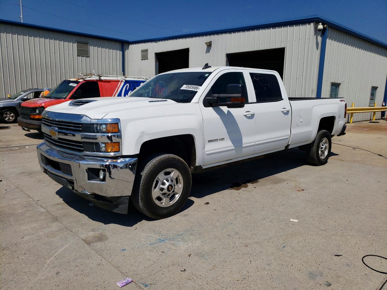 2017 CHEVROLET SILVERADO K2500 HEAVY DUTY LT | 1GC1KVEY0HF156655 | UPCARS