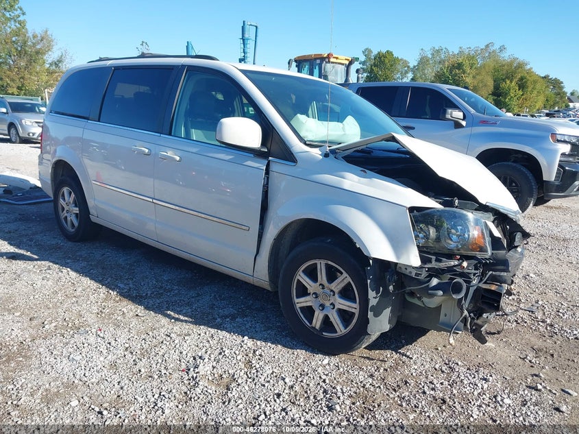 2010 CHRYSLER TOWN & COUNTRY TOURING | 2A4RR5D13AR253795 | UPCARS