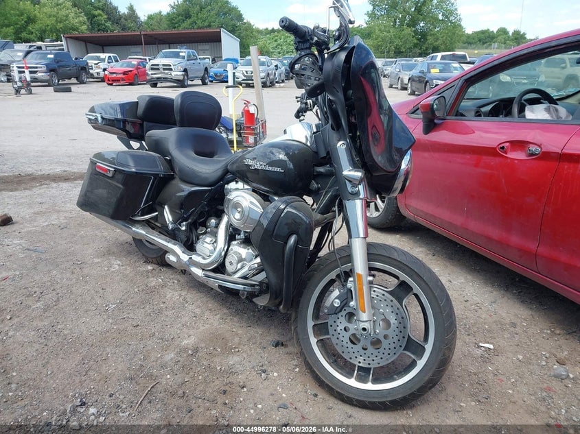 2013 HARLEY-DAVIDSON FLHX STREET GLIDE | 1HD1KBM14DB625958 | UPCARS