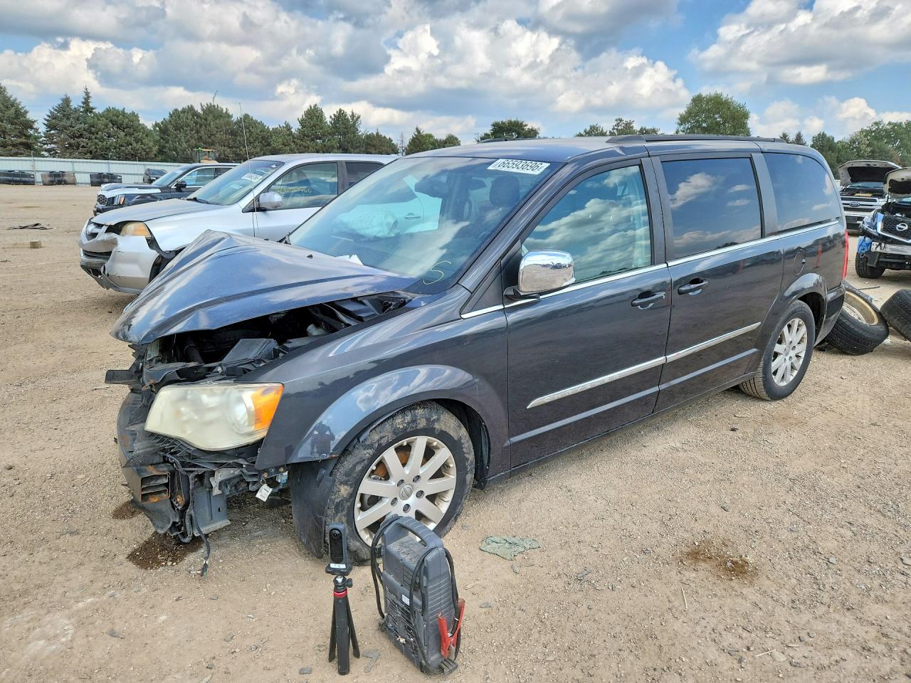 2011 CHRYSLER MINIVAN TOURING L | 2A4RR8DG4BR784477 | UPCARS