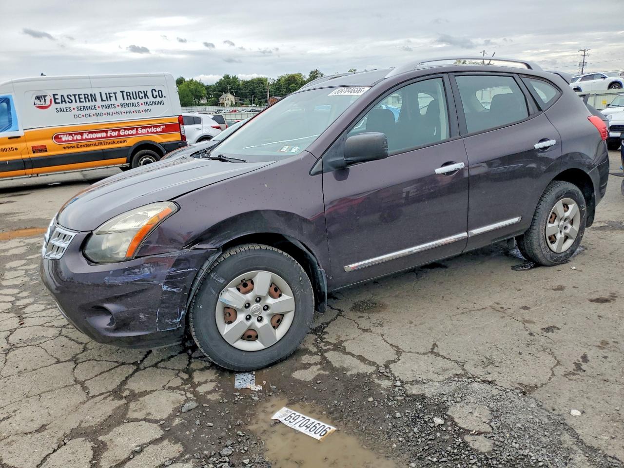 2015 NISSAN ROGUE S | JN8AS5MV1FW758859 | UPCARS