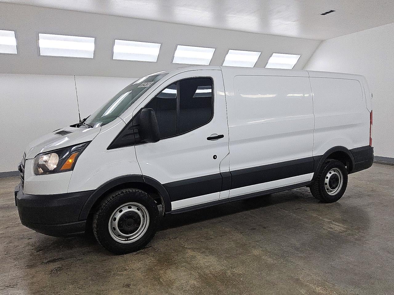 2018 FORD TRANSI T-150 | 1FTYE1YM4JKB54993 | UPCARS