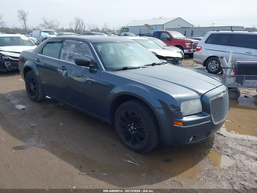 2008 CHRYSLER 300 TOURING | 2C3KK53G78H160218 | UPCARS