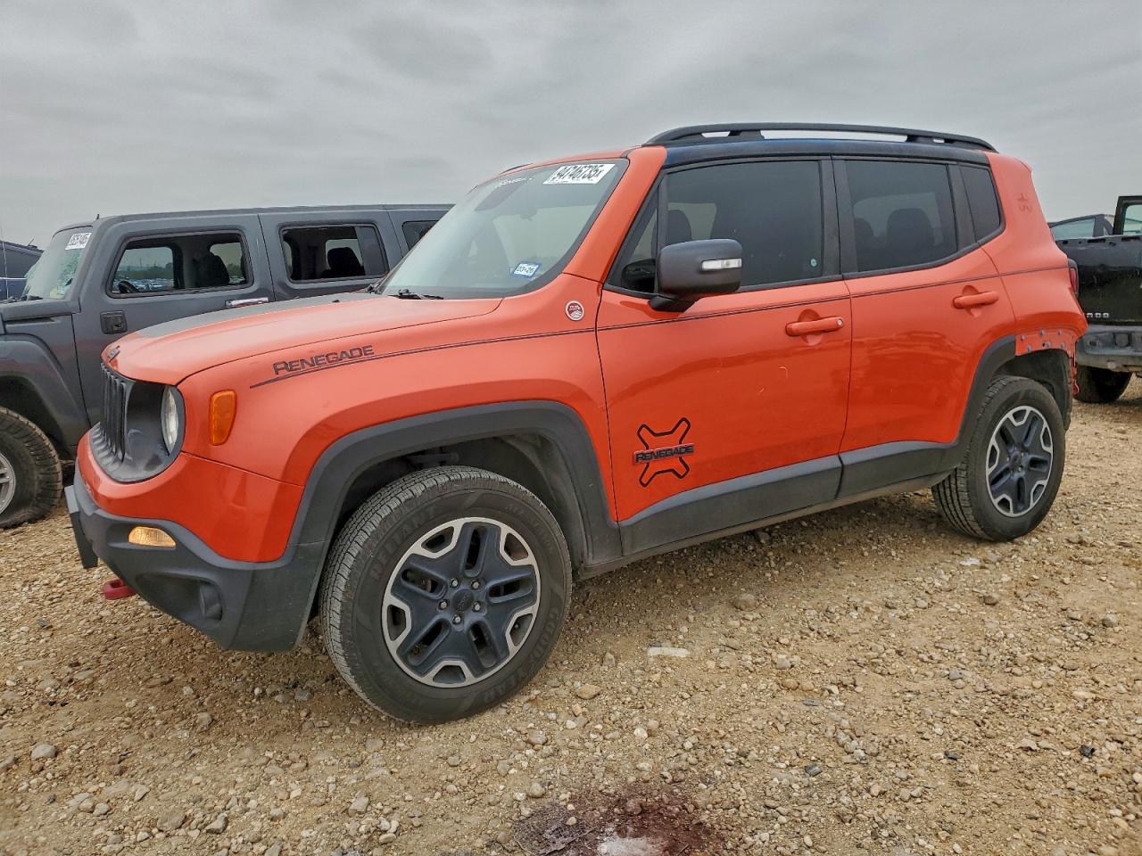 2017 JEEP RENEGADE TRAILHAWK | ZACCJBCB6HPF76085 | UPCARS