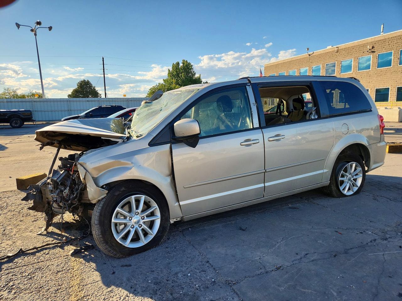 2014 DODGE CARAVAN SXT | 2C4RDGCG9ER305488 | UPCARS