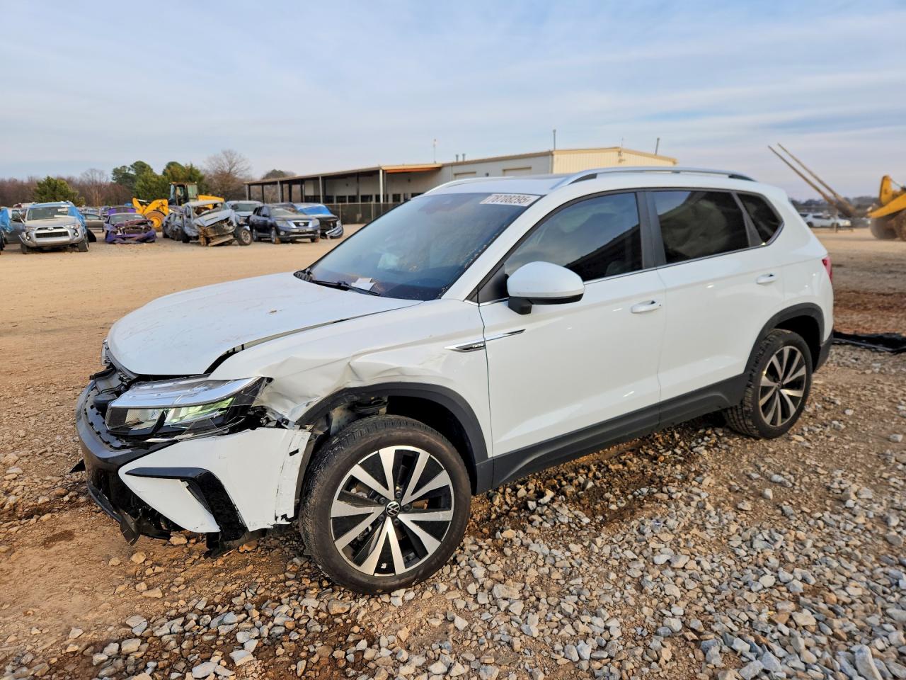 2024 VOLKSWAGEN TAOS SE | 3VVEX7B26RM098035 | UPCARS