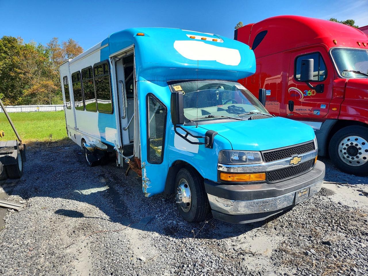 2020 CHEV EXPRESS ROLET EXPRESS - SHUTTLE BUS | 1HA3GSBG0LN004163 | UPCARS