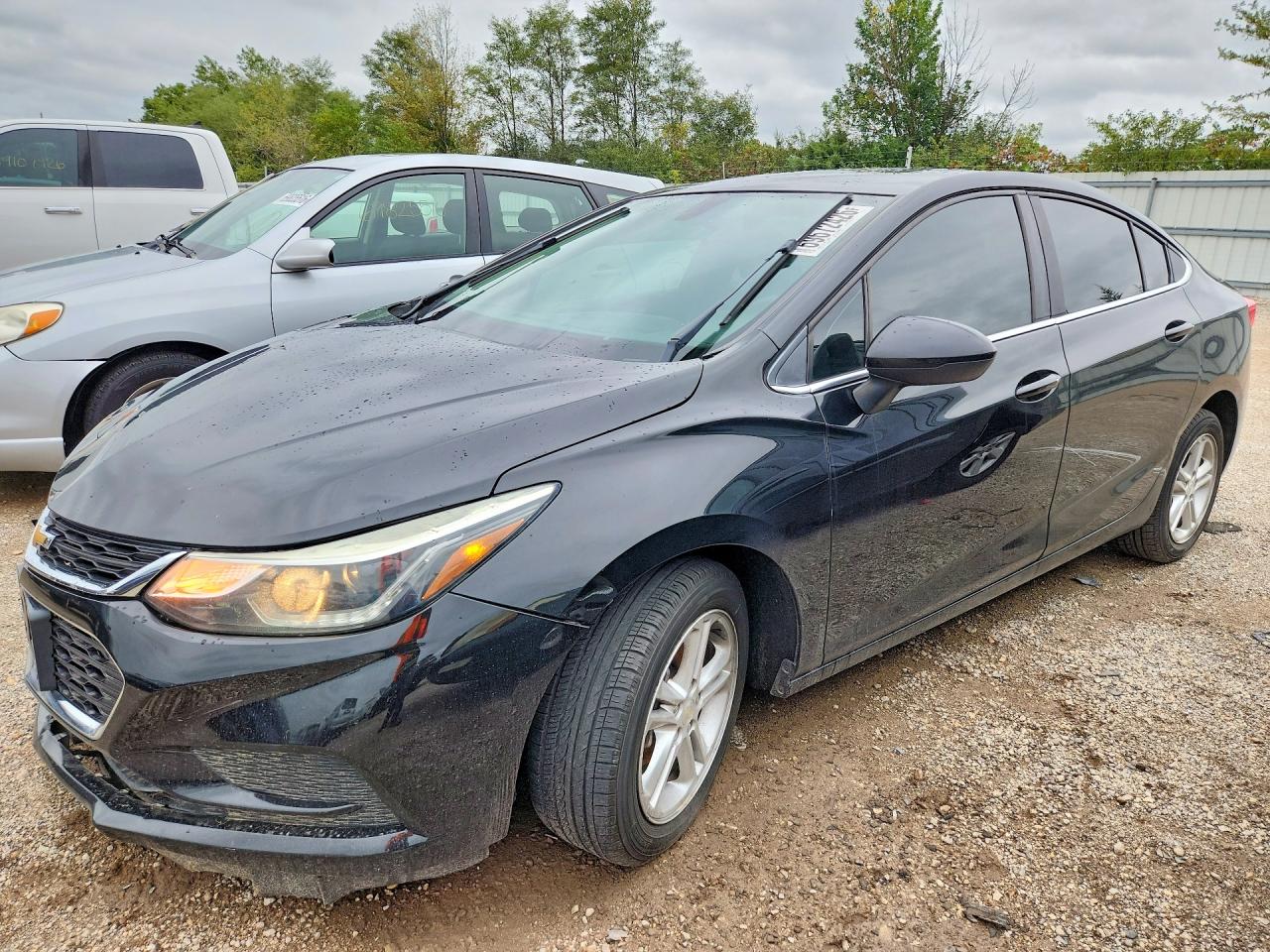 2018 CHEVROLET CRUZE LT | 1G1BE5SM8J7152424 | UPCARS