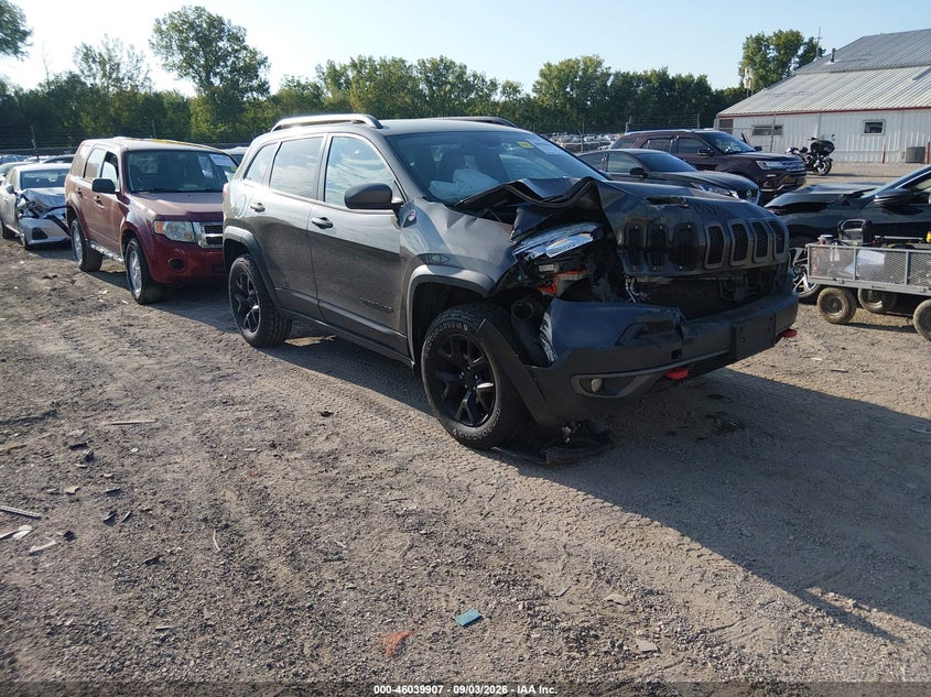 2015 JEEP CHEROKEE TRAILHAWK | 1C4PJMBS4FW538529 | UPCARS