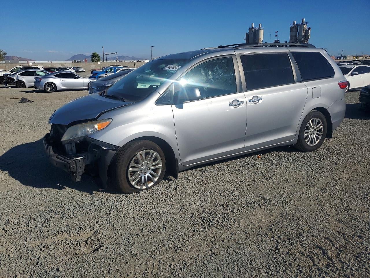 2015 TOYOTA SIENNA XLE PREMIUM 8-PASSENGER | 5TDYK3DC3FS659134 | UPCARS
