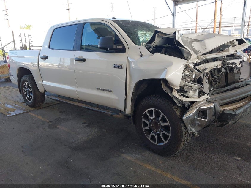 2018 TOYOTA TUNDRA SR5 5.7L V8 | 5TFEY5F16JX235796 | UPCARS